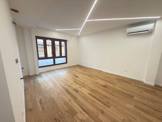 appartamento in vendita a Firenze in zona Campo di Marte