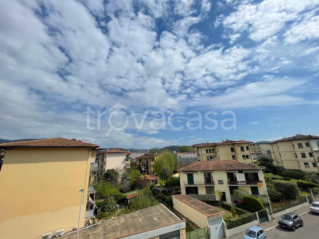 appartamento in vendita a Firenze in zona Firenze Nova