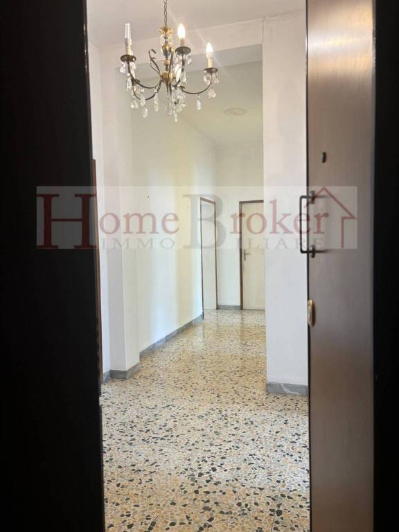 appartamento in vendita a Firenze in zona Campo di Marte