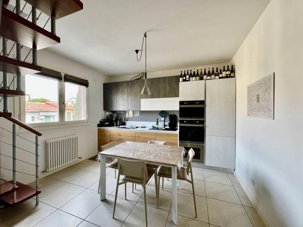 appartamento in vendita a Firenze in zona Coverciano