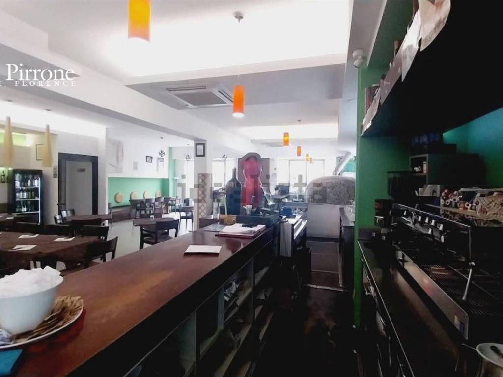 negozio in vendita a Firenze in zona Peretola