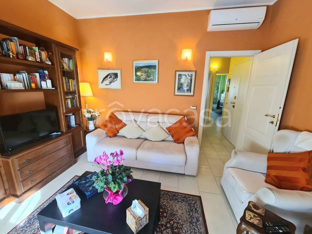 appartamento in vendita a Firenze in zona Le Cure