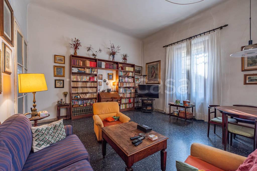 appartamento in vendita a Firenze in zona Le Cure