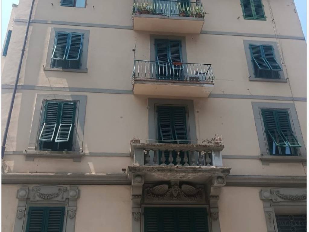 appartamento in vendita a Firenze in zona Campo di Marte