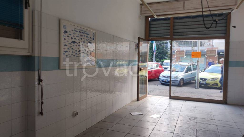 negozio in vendita a Firenze in zona Gavinana