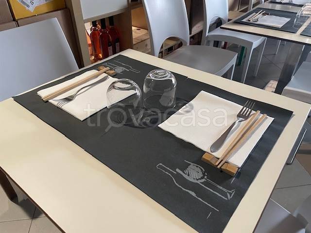 negozio in vendita a Firenze in zona Isolotto