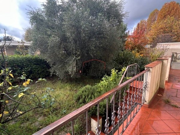 appartamento in vendita a Firenze in zona Soffiano