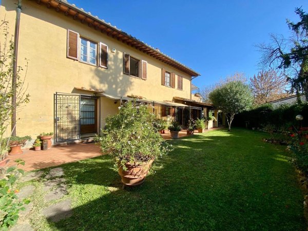 casa indipendente in vendita a Firenze in zona Soffiano