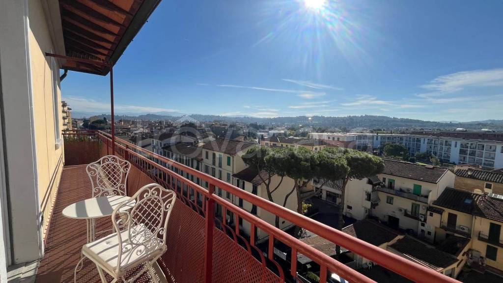 appartamento in vendita a Firenze in zona Legnaia