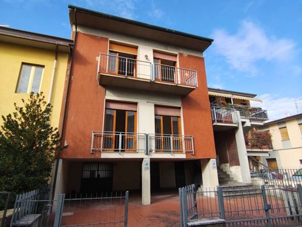 casa indipendente in vendita a Firenze
