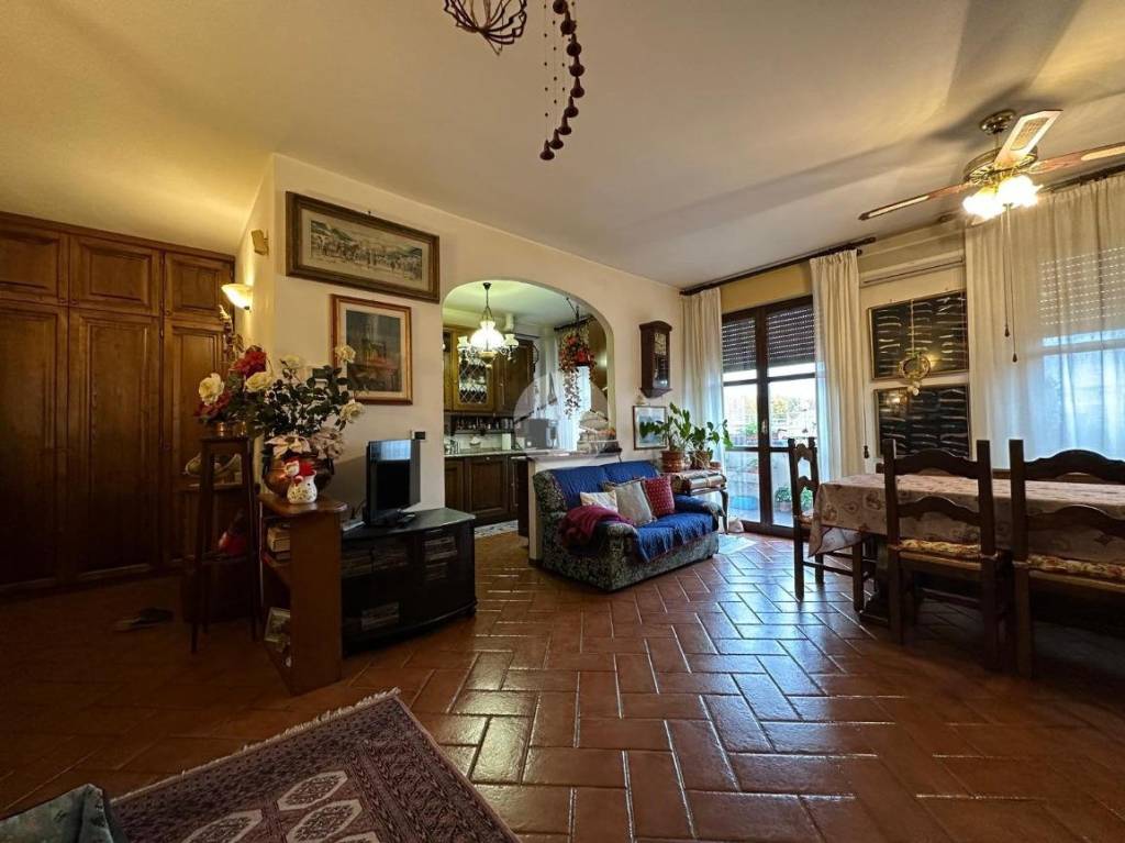 appartamento in vendita a Firenze in zona Brozzi