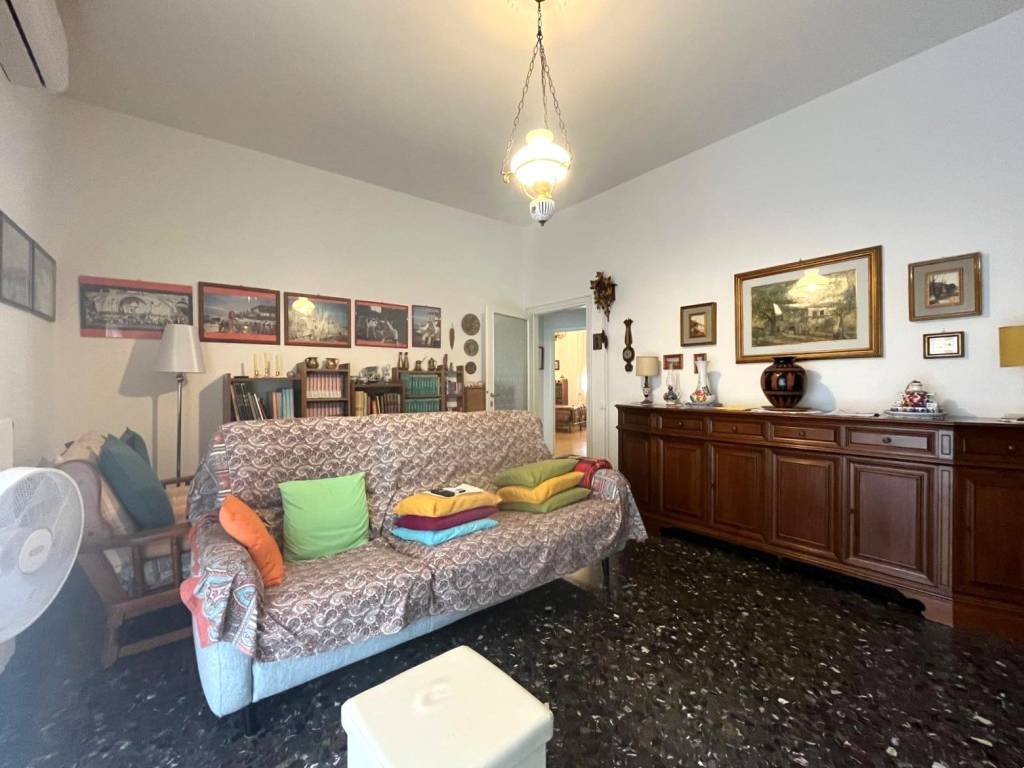 appartamento in vendita a Firenze in zona Firenze Nova