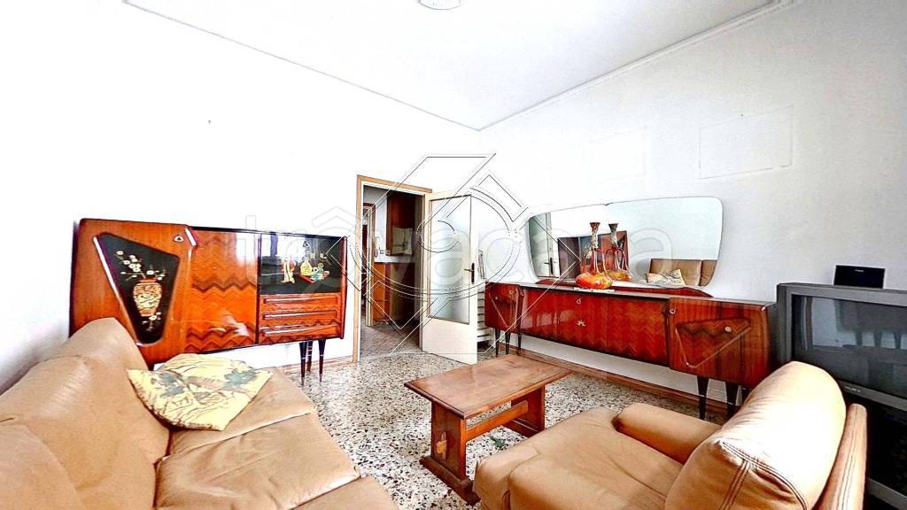 appartamento in vendita a Firenze in zona Legnaia