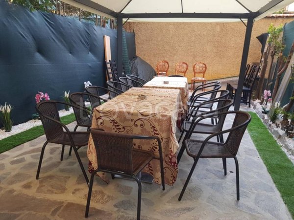 negozio in vendita a Firenze in zona Careggi