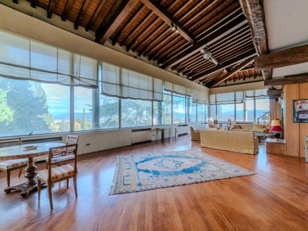 appartamento in vendita a Firenze in zona Bellosguardo