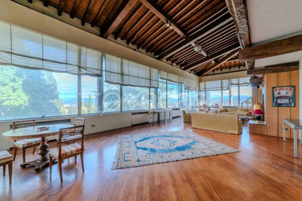 appartamento in vendita a Firenze in zona Bellosguardo