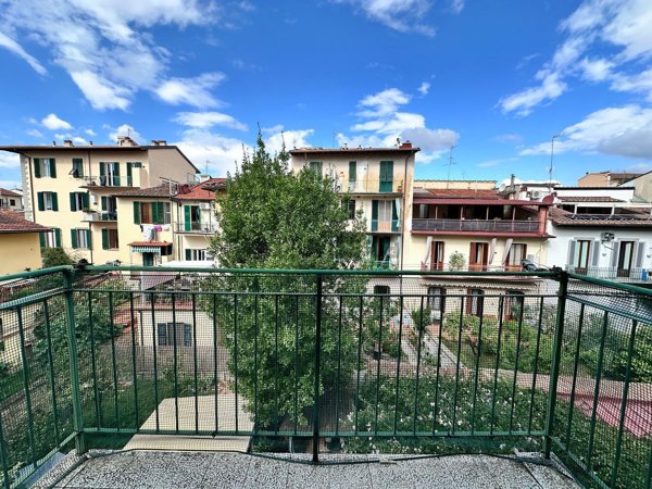 appartamento in vendita a Firenze in zona Campo di Marte