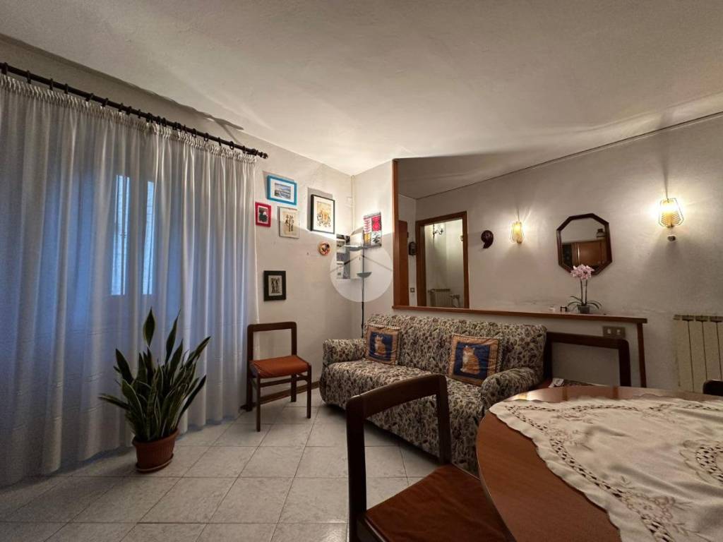 casa indipendente in vendita a Firenze in zona Brozzi