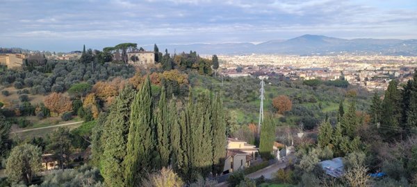 casa indipendente in vendita a Firenze in zona Ponte a Ema