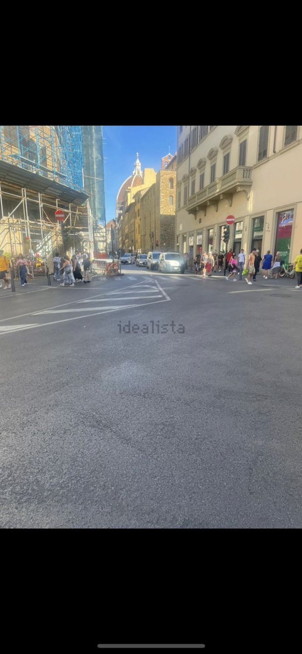 negozio in vendita a Firenze in zona Centro Santa Maria Novella