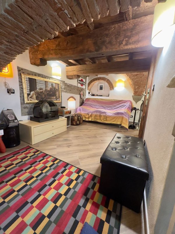 monolocale in vendita a Firenze in zona Centro Santa Maria Novella