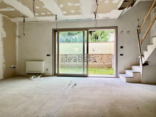 casa indipendente in vendita a Firenze in zona Coverciano