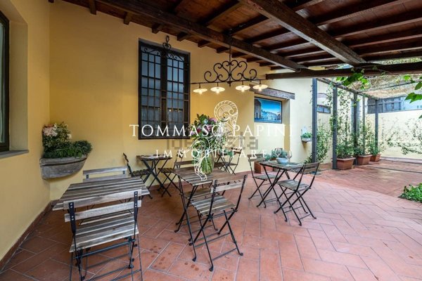 casa semindipendente in vendita a Firenze in zona Centro San Frediano