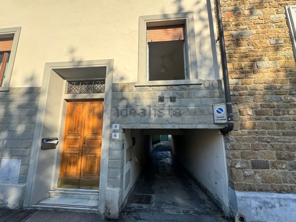 ufficio in vendita a Firenze in zona Bellariva