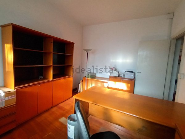 ufficio in vendita a Firenze in zona Campo di Marte