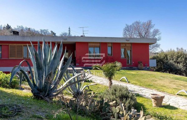 casa indipendente in vendita a Firenze in zona Serpiolle