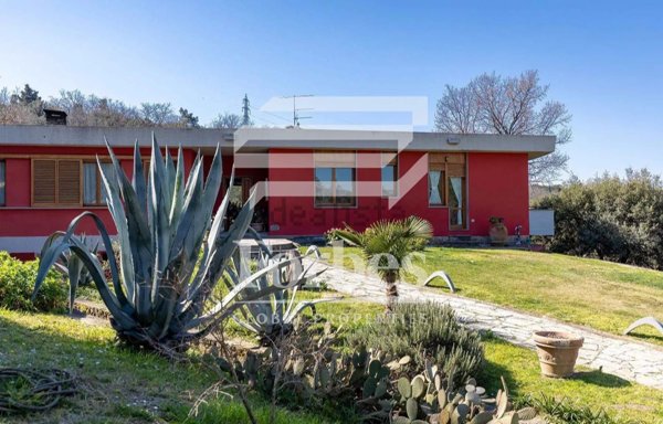 casa indipendente in vendita a Firenze in zona Serpiolle