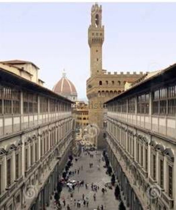 ufficio in vendita a Firenze in zona Centro Santa Croce