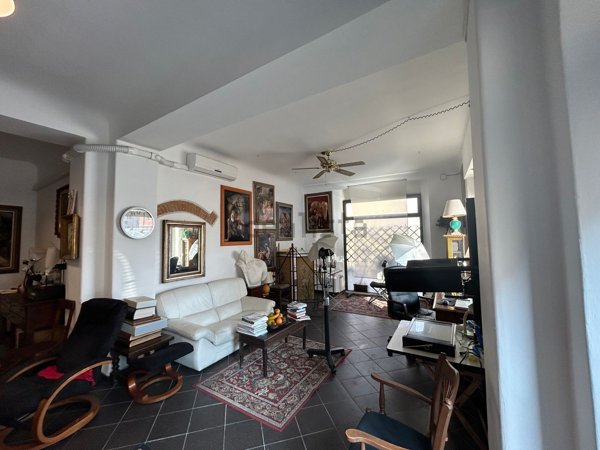 ufficio in vendita a Firenze in zona Galluzzo