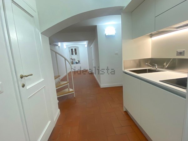 ufficio in vendita a Firenze in zona Centro Santa Croce