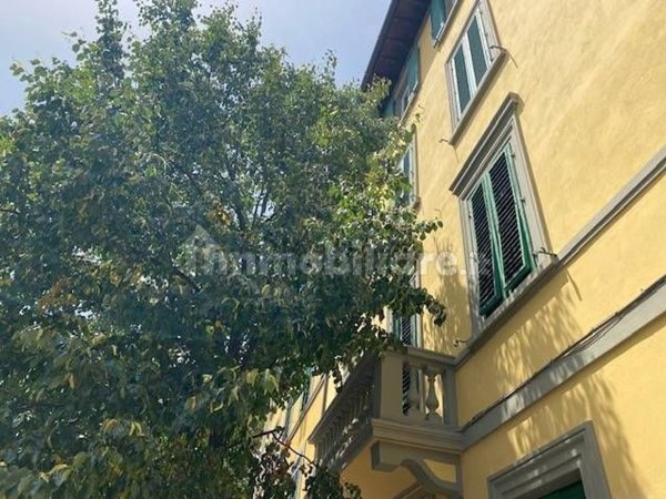 casa indipendente in vendita a Firenze in zona Campo di Marte