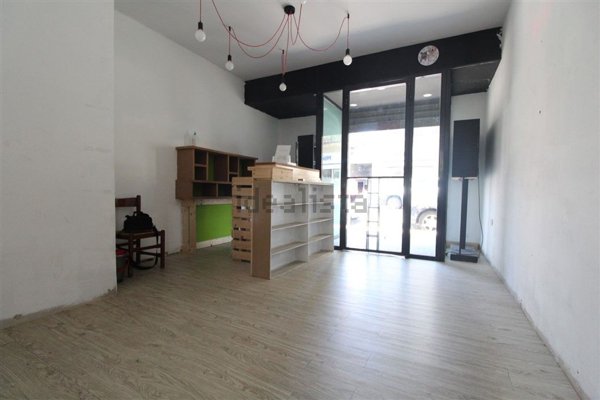 ufficio in vendita a Firenze in zona Le Cure