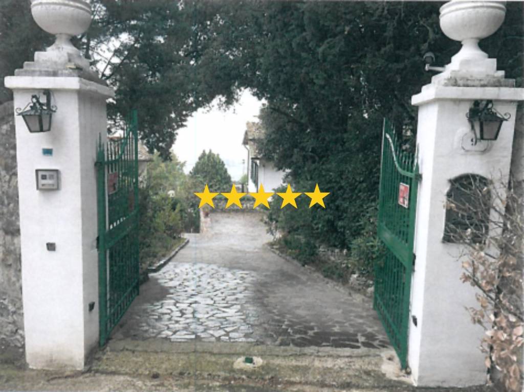 casa indipendente in vendita a Firenze in zona Serpiolle