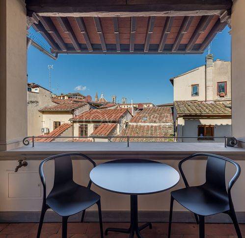 appartamento in vendita a Firenze in zona Centro Santa Croce