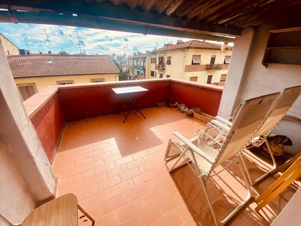 appartamento in vendita a Firenze in zona Statuto