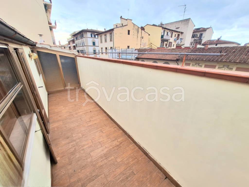 appartamento in vendita a Firenze in zona Campo di Marte