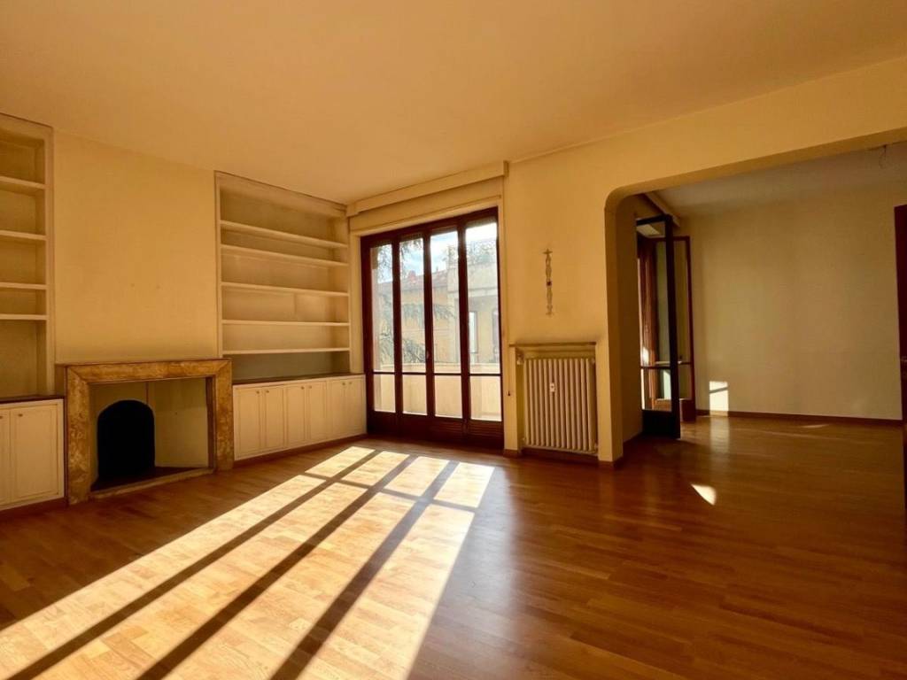 appartamento in vendita a Firenze in zona Campo di Marte