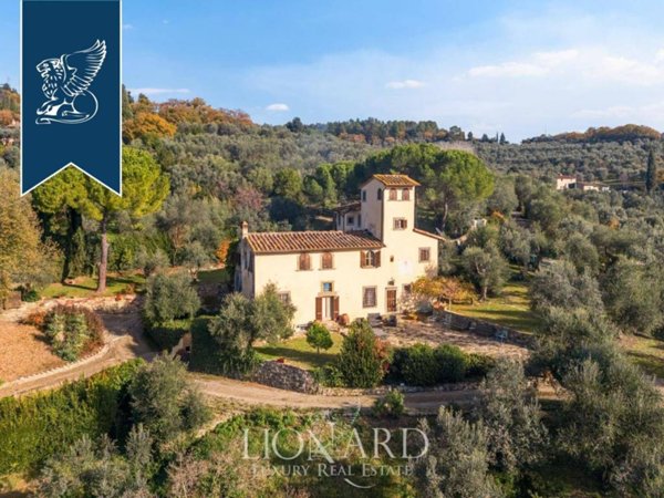 casa indipendente in vendita a Firenze in zona Settignano