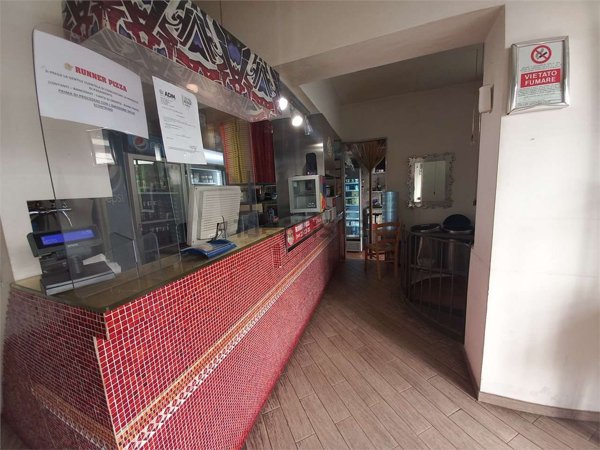 esavano in vendita a Firenze in zona Campo di Marte