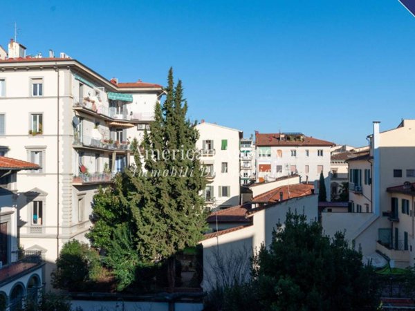 appartamento in vendita a Firenze in zona Campo di Marte