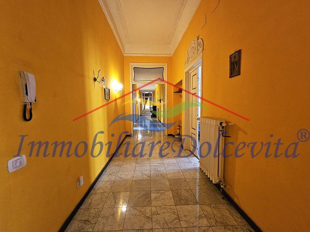 appartamento in vendita a Firenze in zona Campo di Marte