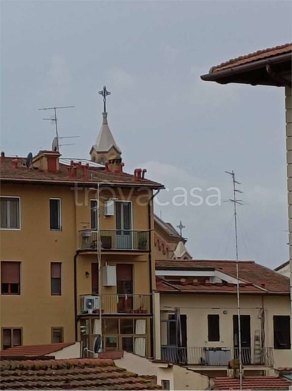 appartamento in vendita a Firenze in zona Campo di Marte