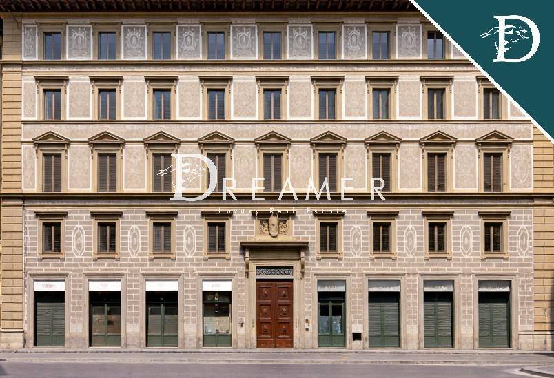 appartamento in vendita a Firenze in zona Centro Santa Croce