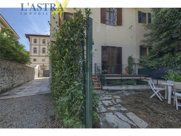 appartamento in vendita a Firenze in zona Campo di Marte