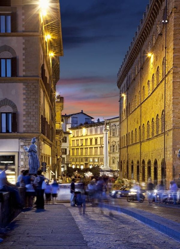 appartamento in vendita a Firenze in zona Centro Santa Maria Novella