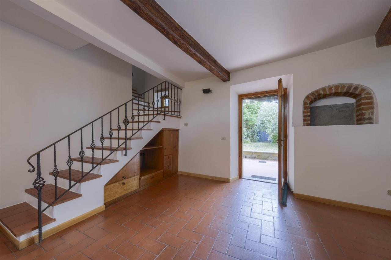 casa indipendente in vendita a Firenze in zona Settignano